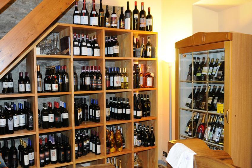 Appartamenti Vacanze E Camere Roccetta Fiorita Pettenasco Ngoại thất bức ảnh