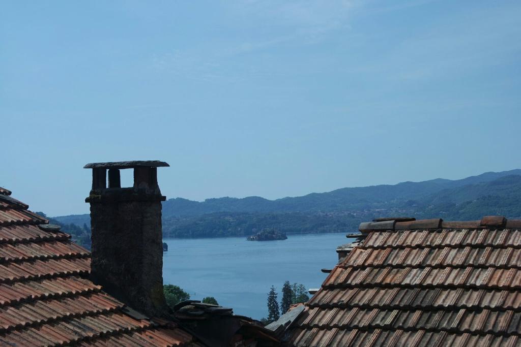 Appartamenti Vacanze E Camere Roccetta Fiorita Pettenasco Ngoại thất bức ảnh